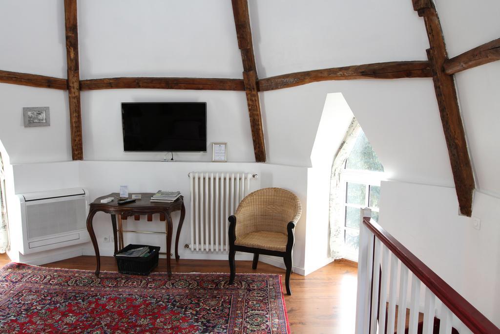 Chambres d'Hôtes Château du Bois de La Noe Bouaye Chambre photo